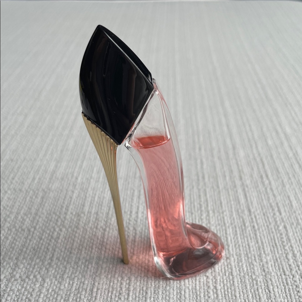 Carolina Herrera VERY good girl 7ml miniature - Picture 8 of 12
